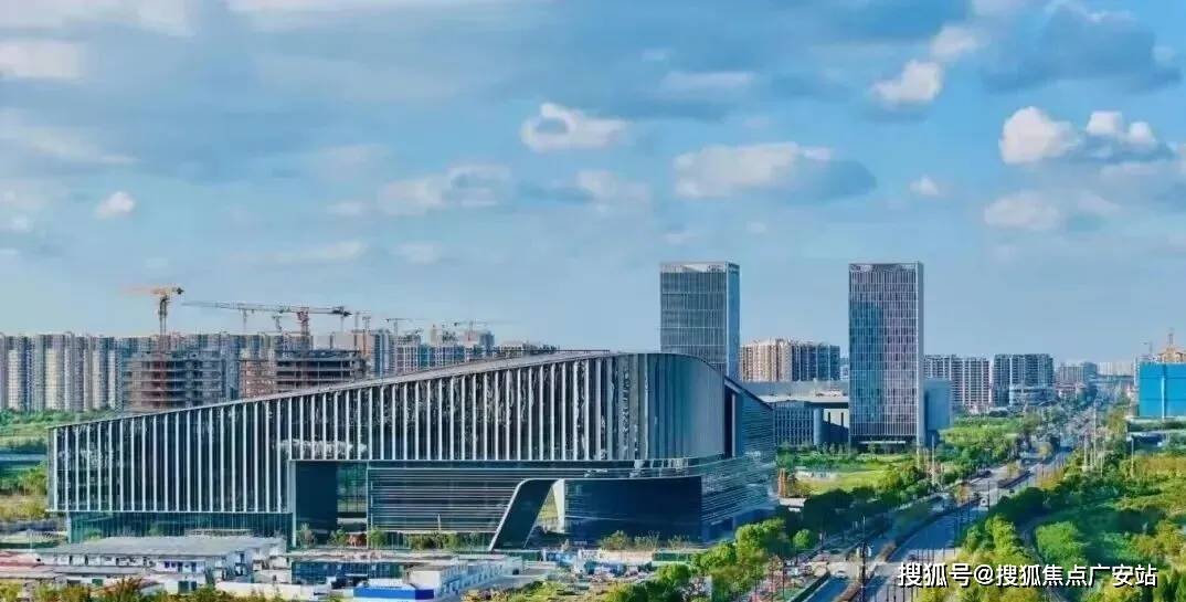 中心·望雲售楼处地理位置_户型图_价格_容积率_楼盘简介_小区环境_户型配套AG真人试玩平台2025中環置地中心·望雲(售楼处电话)首页网站-中環置地(图3)