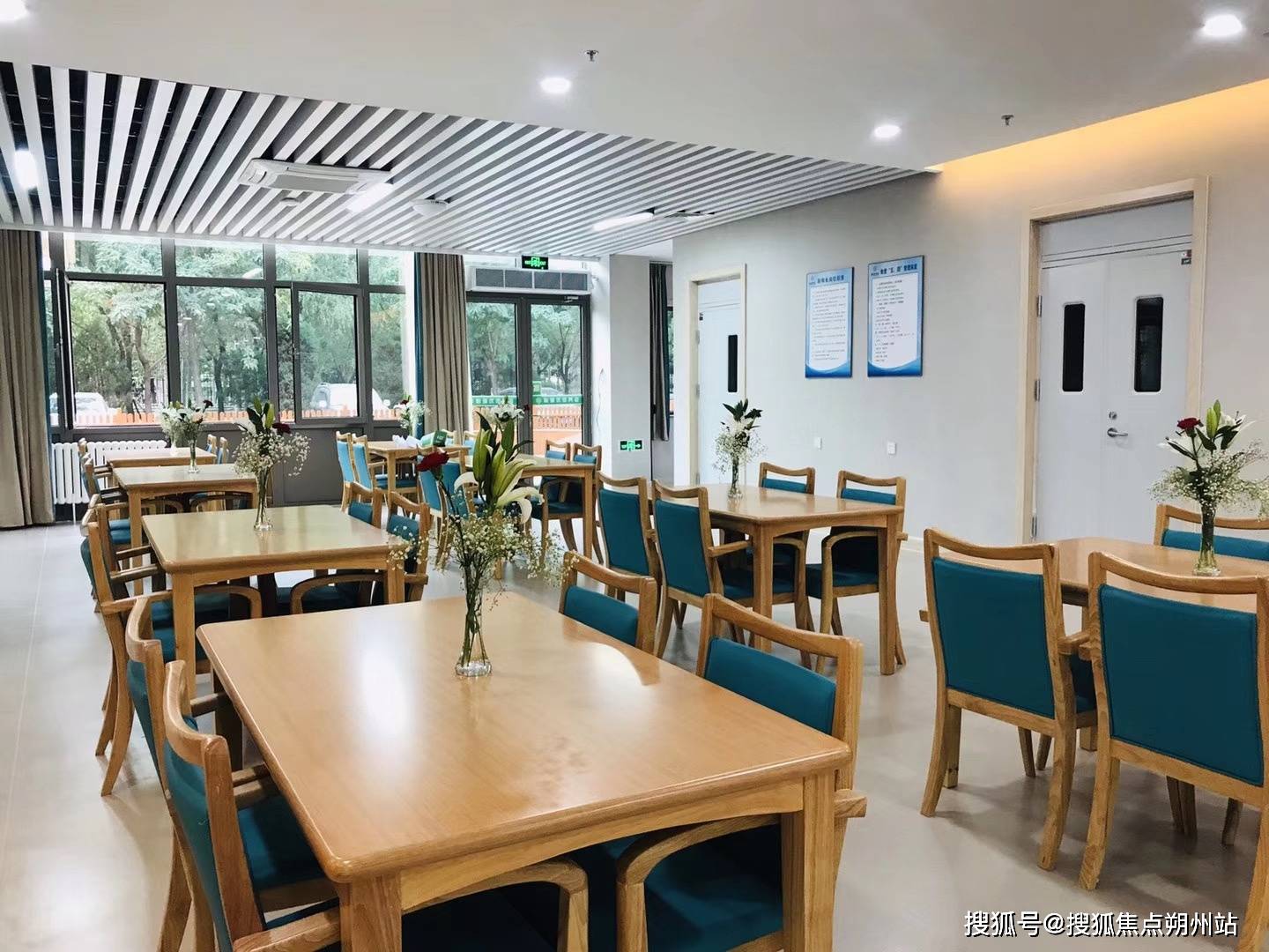 京市丰台区怡海养老照料中心护理团队+适老环境+收费标准AG真人旗舰厅2025年北京临终关怀养老院选择指南：北(图2)